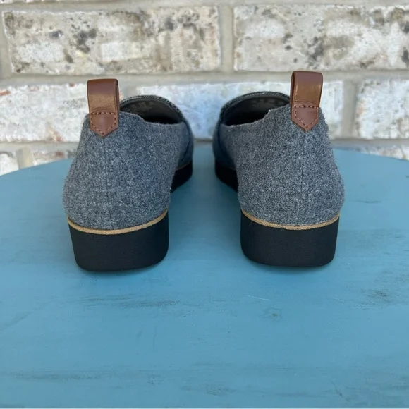 Dr. Scholl's Gray Loafers with Energized Foam - Picture 7 of 10